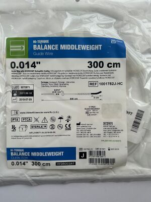 HI-TORQUE BALANCE MIDDLEWEIGHT Guide Wire REF: 1001782J-HC