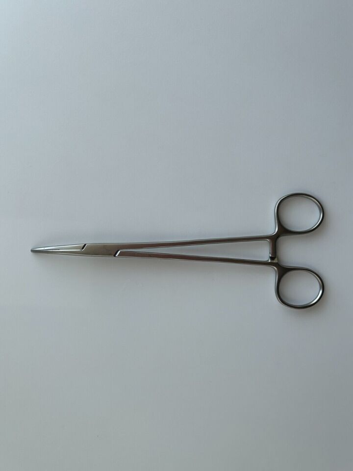 Schnidt Forceps, Rings Closed, Half Curved, 7 1/2",