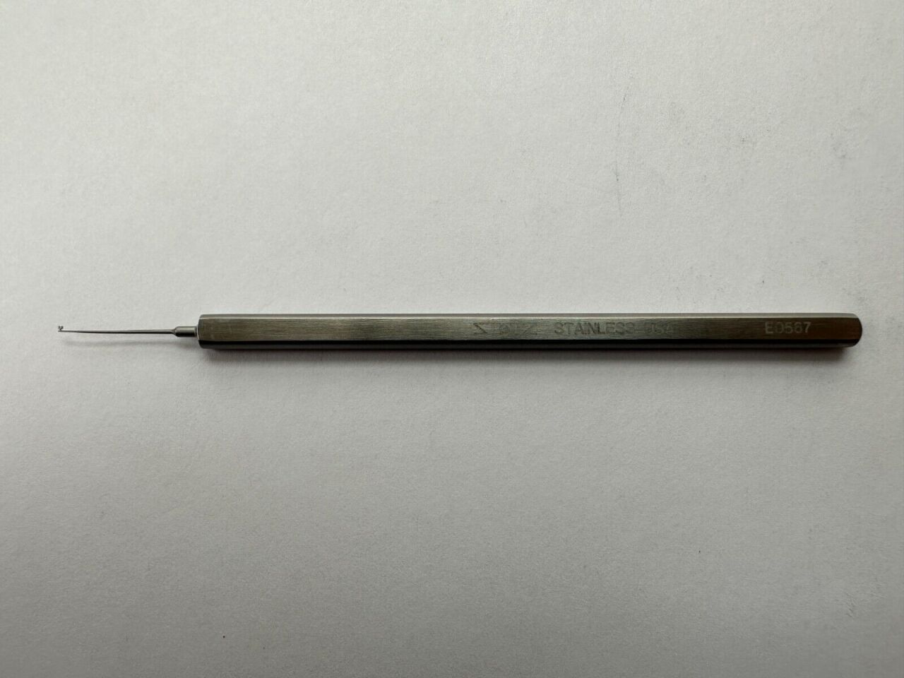 Kuglen Iris Hook and Lens Manipulator