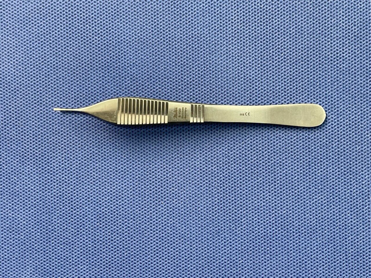 Adson Tissue Forceps  Handle Straight Delicate Tips