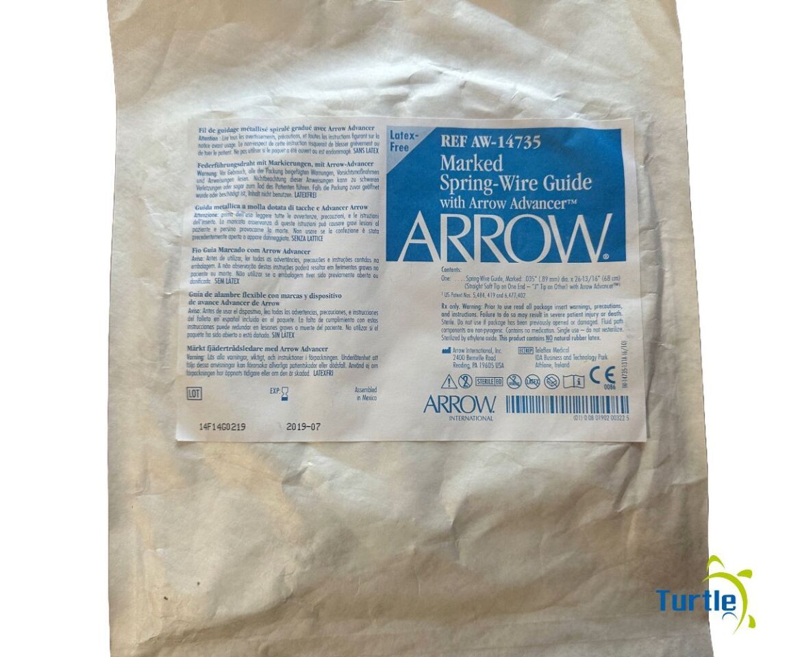 ARROW Guidewire Marked Spring-Wire Guide with Arrow Advancer 035in( .89 mm)  68cm REF AW-14735 EXPIRED
